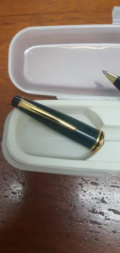 Caneta Tipo Tinteiro Cross mas esferográfica.