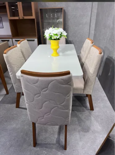 Mesa de jantar 6 cadeiras 