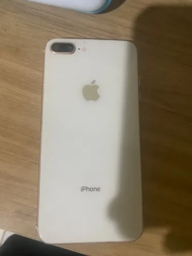 iPhone 8 Plus