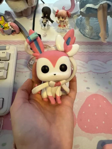 Pokemon Sylveon Funko Pop