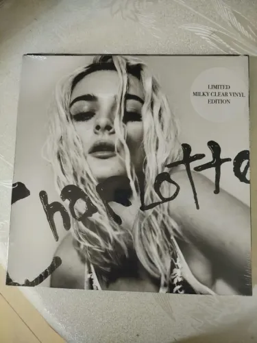 Charlotte- Charlotte Milky edition Vinil