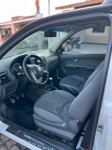Fiat Strada Working Hard 1.4 Fire Flex 8V CS 2017