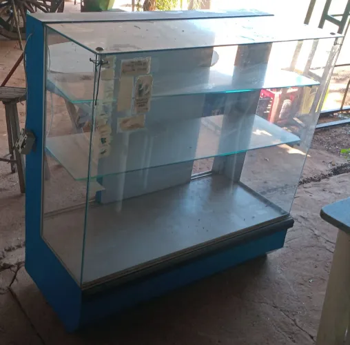 Vendo os 2 balcões