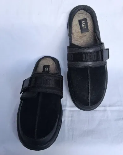 chinelo/ slipper kick it sandal ugg masculino preto