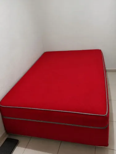 Cama de casal mola