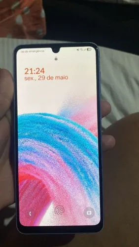 Celular a33