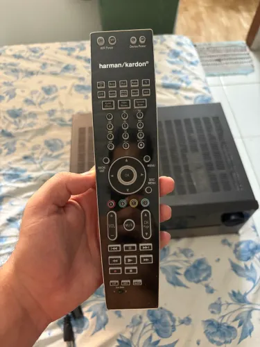 Receiver Harman Kardon 7.1 AVR2650