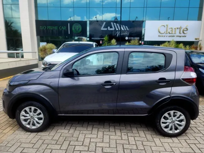 Fiat Mobi Like 1.0 Fire Flex 5P. 2022