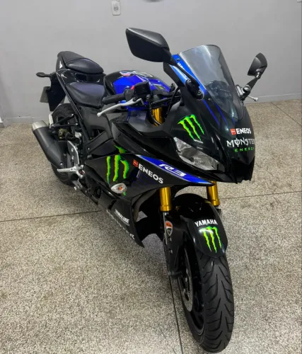 R3 Yamaha Monster- série especial