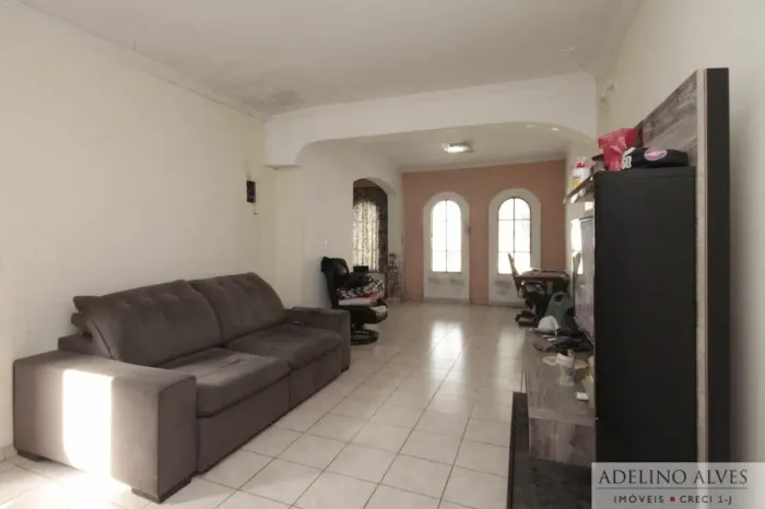 Casa a venda no Ipiranga , 3 dormitórios .