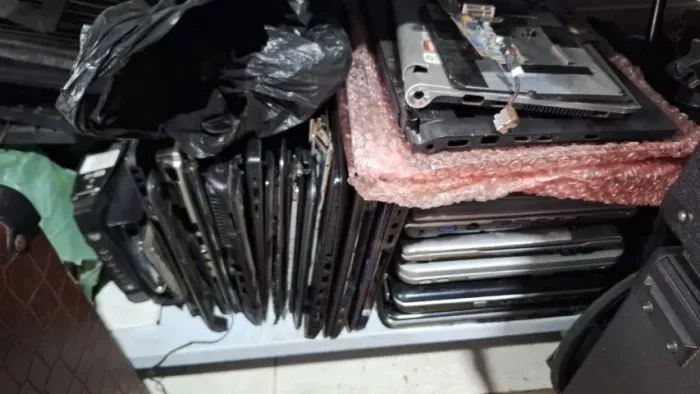 Notebooks, carcaças e peças usadas de informática a partir de 20,00 somos loja