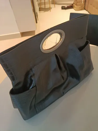 Bolsa nova nunca foi usada linda demais