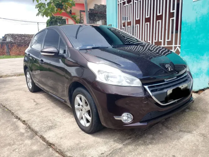 Peugeot 208 Active/active Pack 1.5 Flex 8V 5P 2014