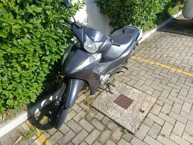 Vendo Honda Biz 125 2020