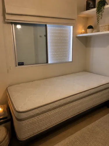 Cama Box de Solteiro + Colchão - Higienizada