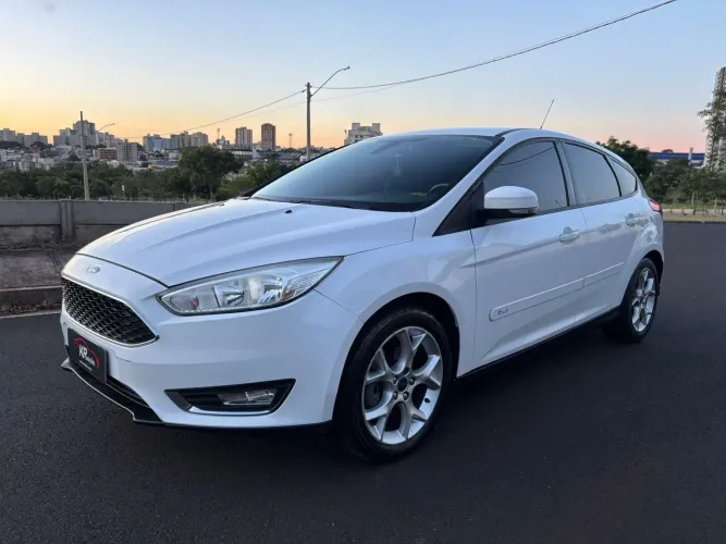 Ford Focus 2.0 16v/se/se Plus Flex 5P Aut. 2016