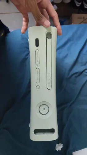 Lote com 2 Xbox 360 + 20 Jogos + 5 Celulares | Ideal para Conserto ou Peças