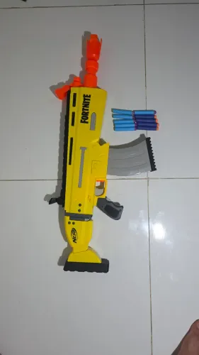 Nerf Fortnite AR-L Original Hasbro - Não Funciona (Motor Parado) - Para Conserto ou Peças