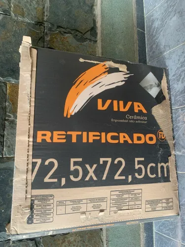 Caixa fechada CERÂMICA VIVA 72,5 x 72,5cm