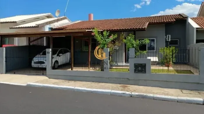 Casa em Real Parque, São José/SC