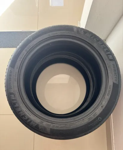 Par de Pneus 205/55 R17 - Michelin Primacy 4
