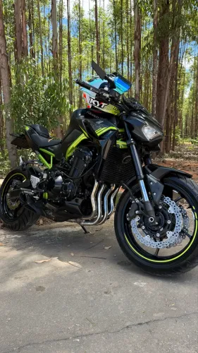 Kawasaki Z900 2021 - Impecável, Baixa KM e Muito Nova