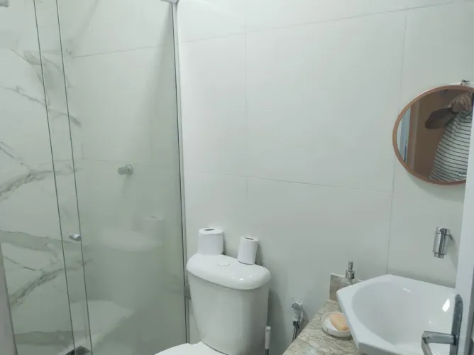 Alugo apartamento mobiliado de dois quartos