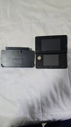 Nintendo 3DS Black com dock impecável 