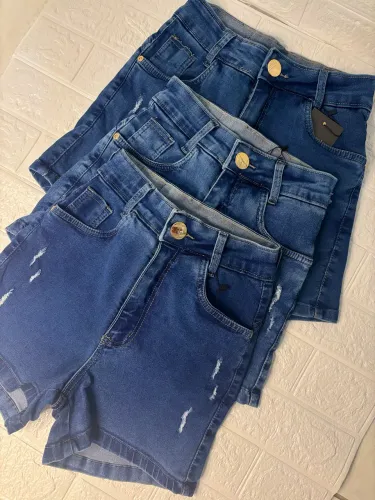 Short jeans