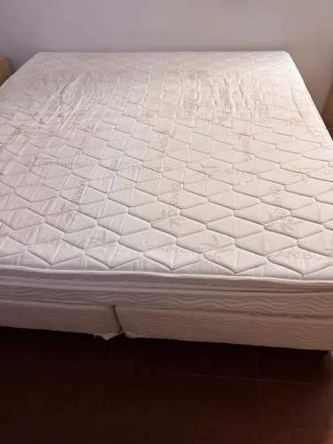 Cama Box super king