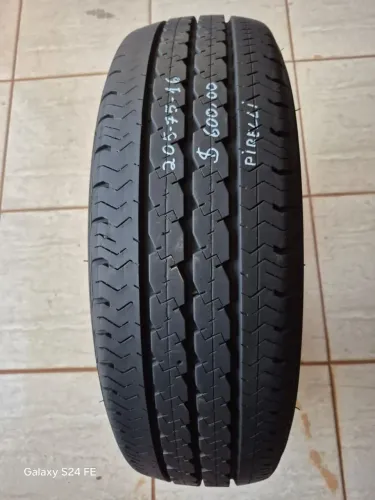 Pneu 205/75 R16 