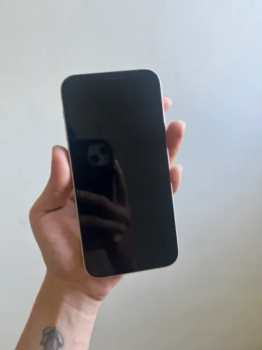 iPhone 12