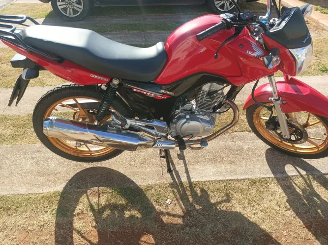 Só 13.100 Fan 150 esdi 2014 parcelo no cartão com juros da máquininha 
