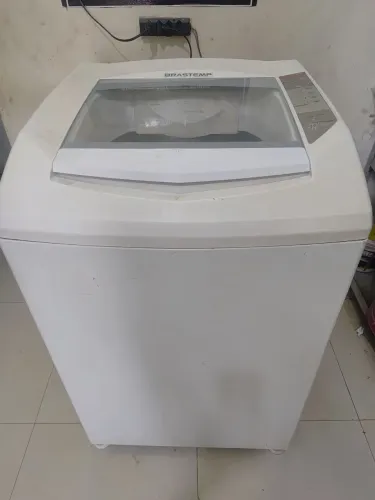 Máquina de lavar roupas 9 kg Brastemp 