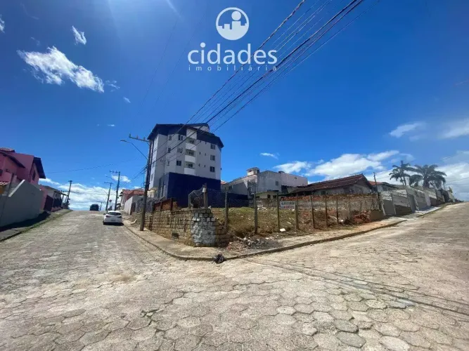 Aluguel de terreno com 300 m² em Florianópolis na região continental, bairro Jardim Atlânt