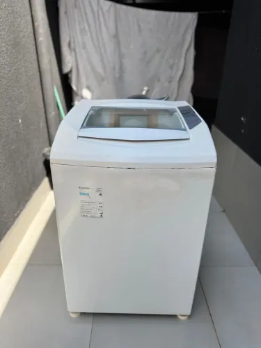 Máquina de lavar 10kg Brastemp