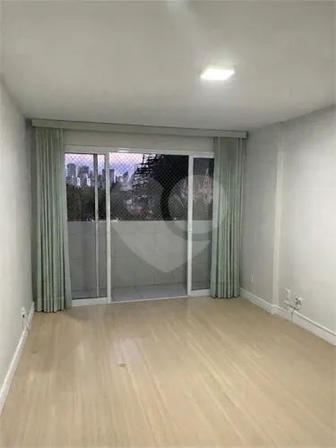 Apartamento com 2 quartos à venda em Vila olímpia - SP