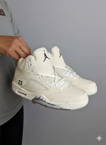 Air Jordan 5 Retro SE "Sail".