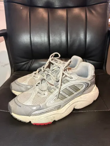 Adidas Ozmillen BR40 Cinza