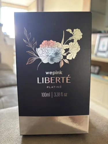 perfume We Pink Liberté Platine
