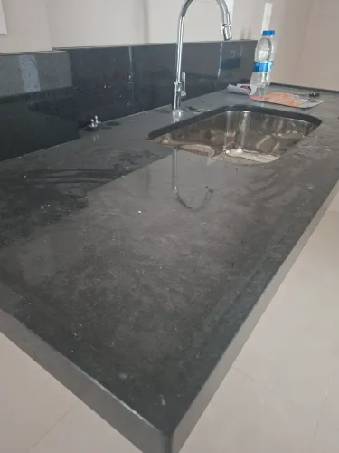 Pia de Granito com Cuba Inox 