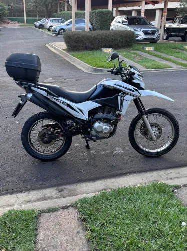 Honda Bross 160 2022 apenas 23 mil km!