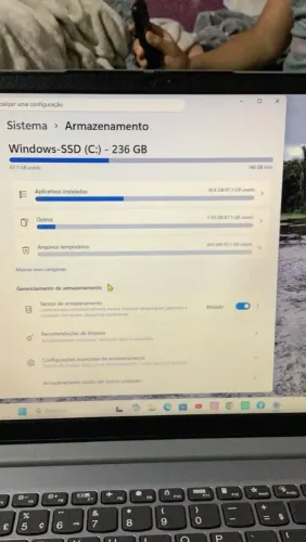 Vendo notebook Lenovo,1 mês de uso
