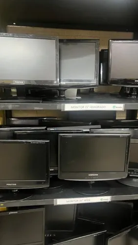 MONITOR 16 POLEGADAS 