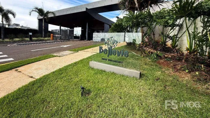 Terreno à venda no Condomínio Bellevie, Cambé - lote em condomínio fechado de alto padrão