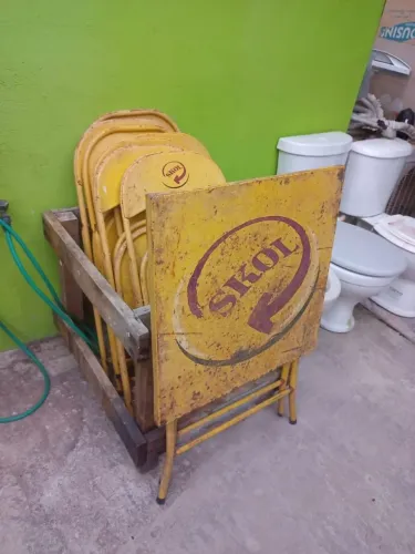 Mesa em ferro