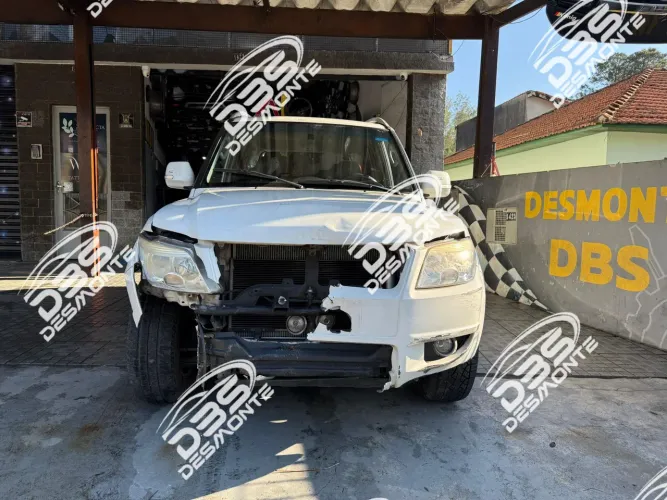 Sucata Pajero TR4 2.0 4x2 Flex 2015 ( Retirada de Peças )