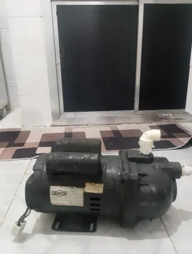 Bomba Dancor 1 CV usada
