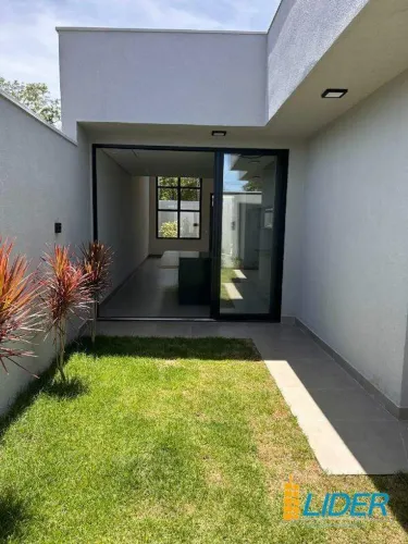 Casa à venda, 3 quartos, 3 suítes, JARDIM BOTANICO - Uberlândia/MG