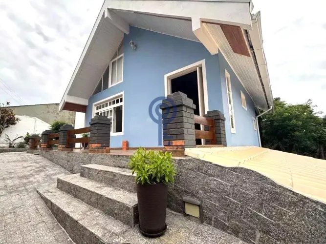 Casa 2 quartos na Agronômica
